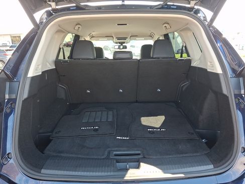 Used 2026 Nissan Rogue SL AWD/4WD image 29