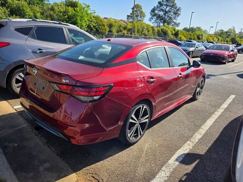 Used 2021 Nissan Sentra SR image 10
