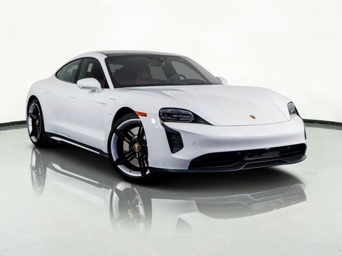 Used 2024 Porsche Taycan 4S w/ Premium Package image 2