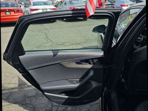 Used 2020 Audi A4 2.0T Premium Plus w/ Premium Plus Package image 10