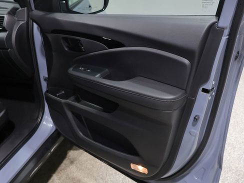 Used 2023 Honda Passport Elite image 25