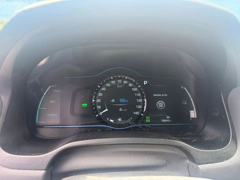 Used 2017 Hyundai Ioniq SEL FWD image 11
