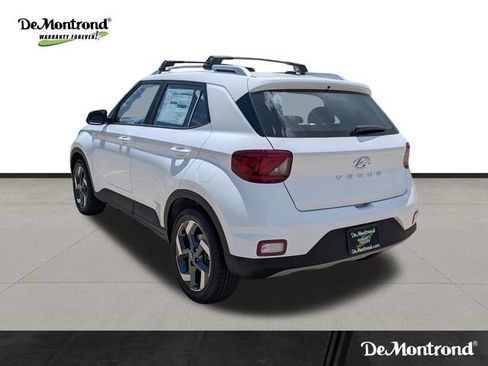 New 2026 Hyundai Venue SEL FWD image 7