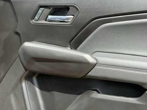 Certified 2024 Chevrolet Colorado LT w/ LT Convenience Package II RWD image 29