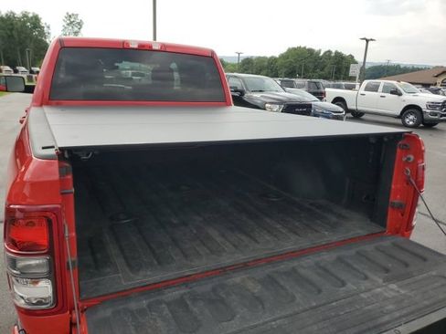 Used 2021 RAM 2500 Big Horn w/ Night Edition AWD/4WD image 10