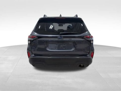 Certified 2025 Subaru Forester Premium image 27