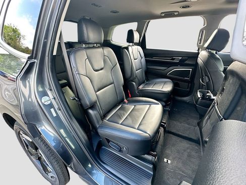 Used 2024 Kia Telluride S w/ S Sunroof Package image 29