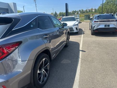 Used 2019 Lexus RX 450h AWD image 17