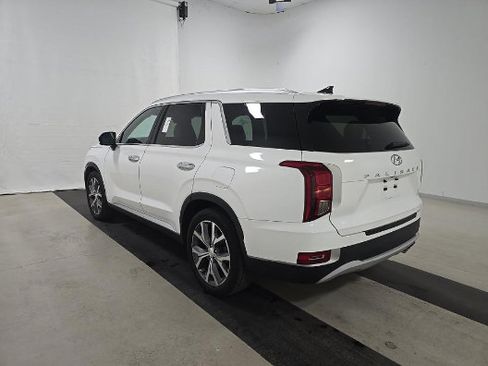 Used 2022 Hyundai Palisade SEL w/ Premium Package FWD image 6