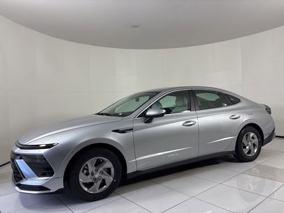 New 2025 Hyundai Sonata SE