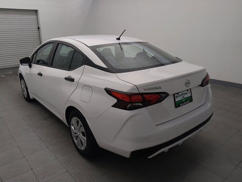 Used 2021 Nissan Versa S image 5
