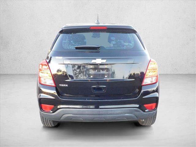 Used 2018 Chevrolet Trax LS w/ LPO, Cargo Package FWD image 4