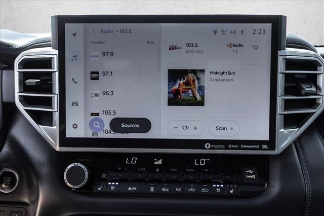 Used 2022 Toyota Tundra Platinum w/ Advanced Package AWD/4WD image 16