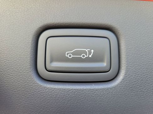 New 2025 Hyundai Kona Limited image 8