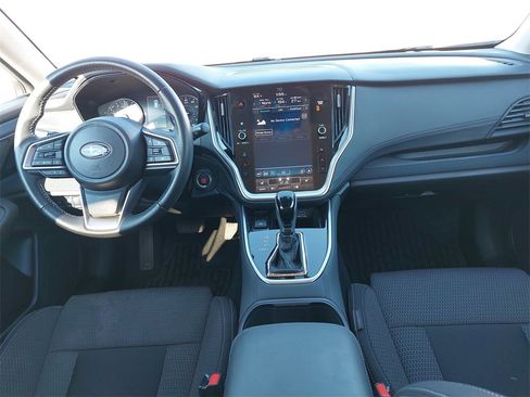 Used 2023 Subaru Outback Premium image 9