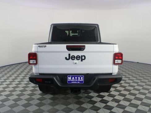 New 2026 Jeep Gladiator Sport image 22