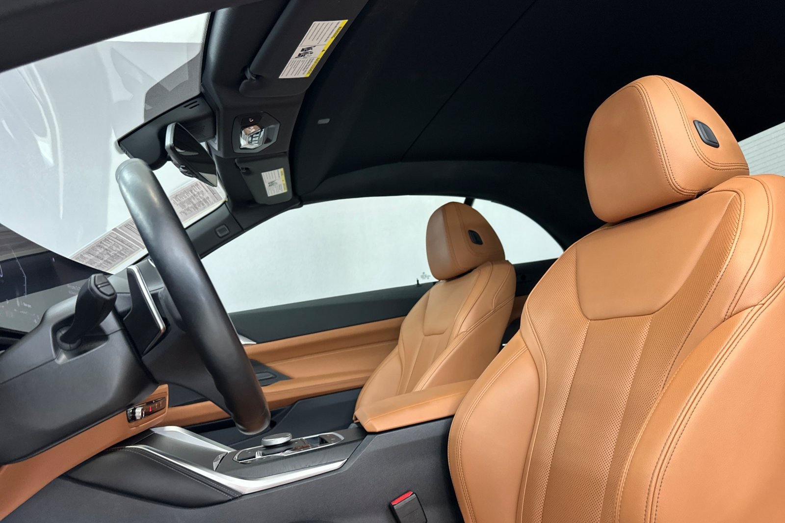 Used 2024 BMW 430i Convertible w/ M Sport Package RWD image 26