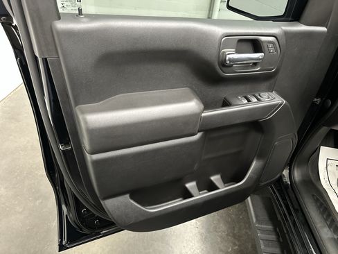 Used 2022 Chevrolet Silverado 1500 Custom w/ LPO, Dark Essentials Package AWD/4WD image 20