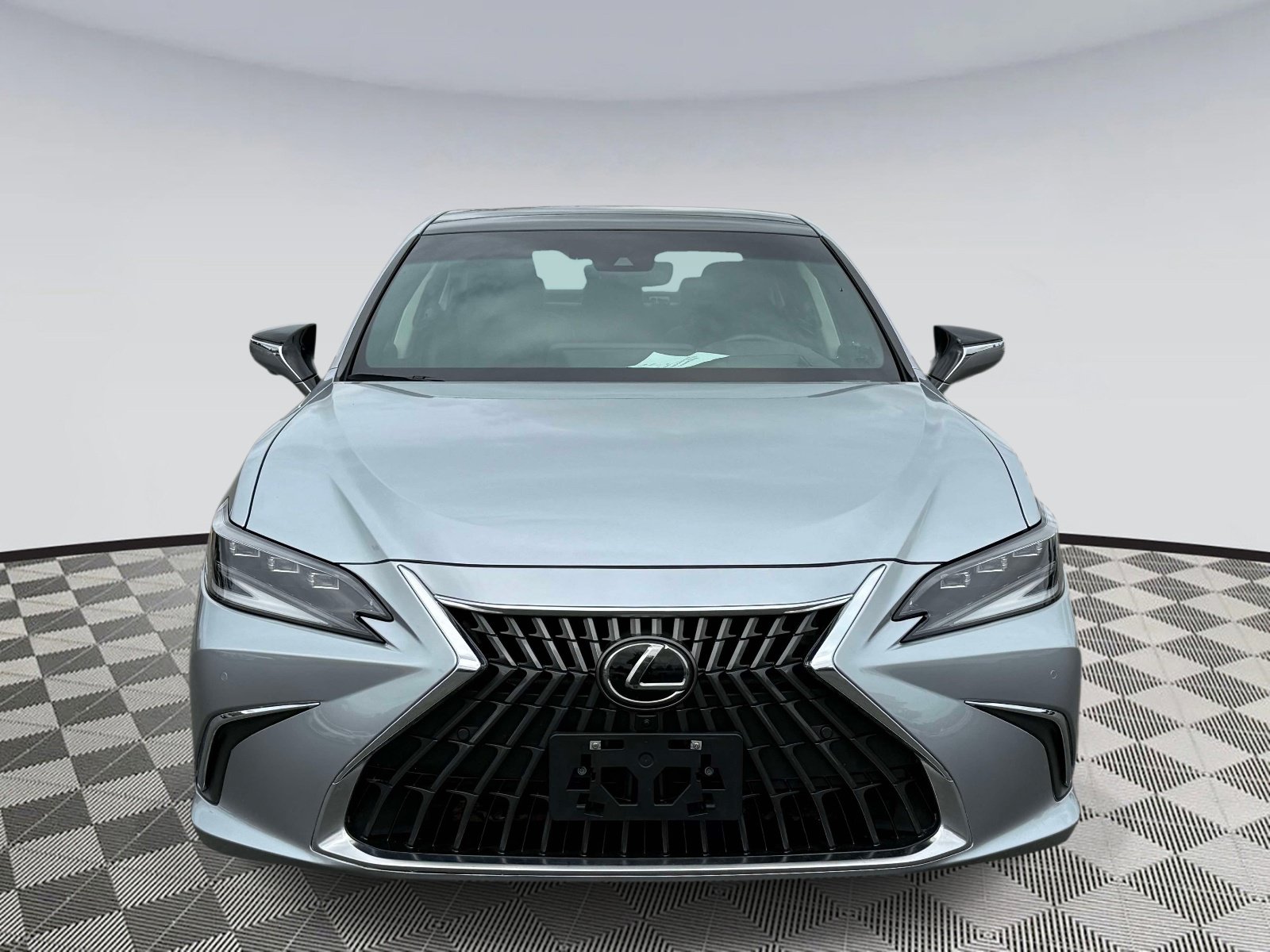 Used 2024 Lexus ES 350 Ultra Luxury w/ Accessory Package (Z2) FWD image 6