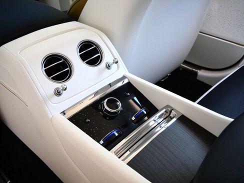 Certified 2024 Rolls-Royce Spectre w/ Spectre Launch Package AWD/4WD image 30