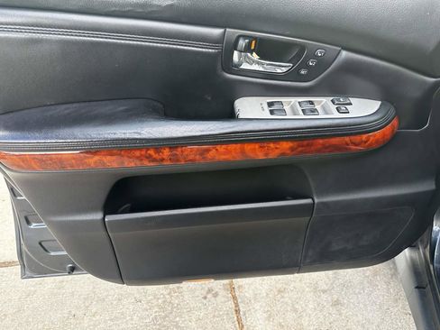 Used 2004 Lexus RX 330 AWD image 8