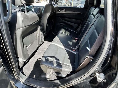 Used 2019 Jeep Grand Cherokee Limited w/ Trailer Tow Group IV AWD/4WD image 8