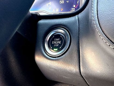 Used 2024 Chevrolet Tahoe Z71 w/ Luxury Package image 17