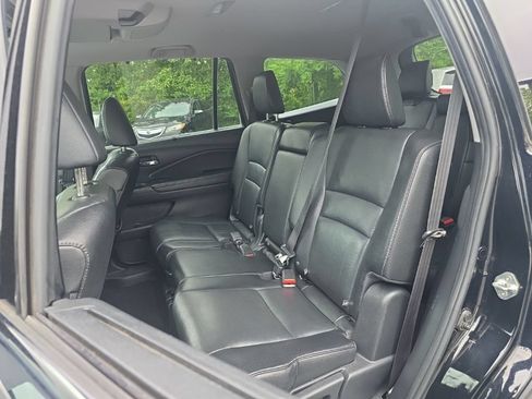Used 2019 Honda Pilot Touring image 28