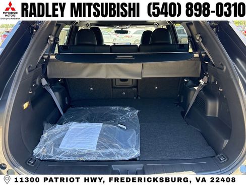 New 2026 Mitsubishi Outlander SEL Black Edition AWD/4WD image 15