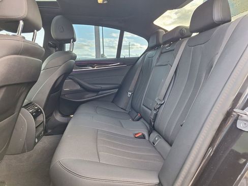 Used 2023 BMW 530i 530i w/ Premium Package image 26