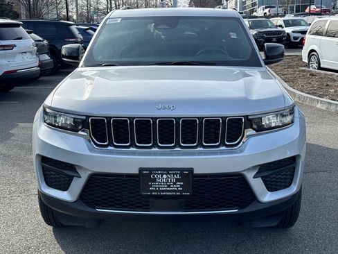 New 2025 Jeep Grand Cherokee Laredo X w/ Trailer Tow Package image 40