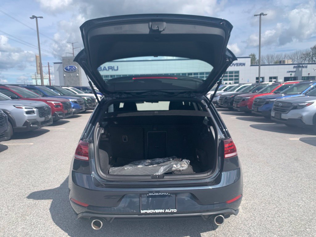 Used 2020 Volkswagen Golf 4-Door FWD image 25