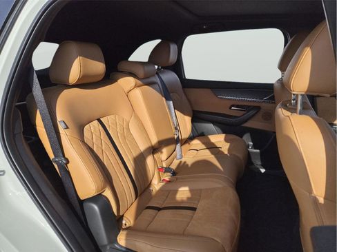 Certified 2025 MAZDA CX-70 3.3 Turbo S w/ Premium Plus image 16