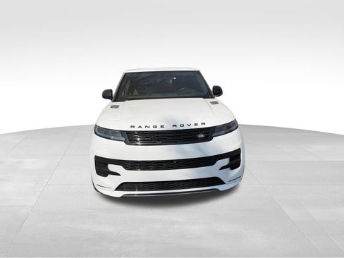 Used 2024 Land Rover Range Rover Sport Dynamic SE AWD/4WD image 2