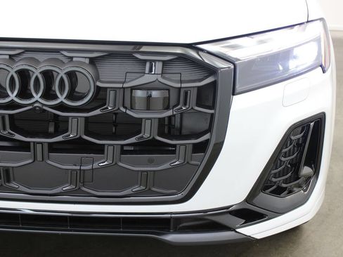 New 2026 Audi Q7 Premium Plus AWD/4WD image 8