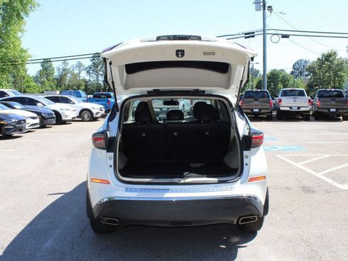 Used 2019 Nissan Murano SV w/ Cargo Package FWD image 9