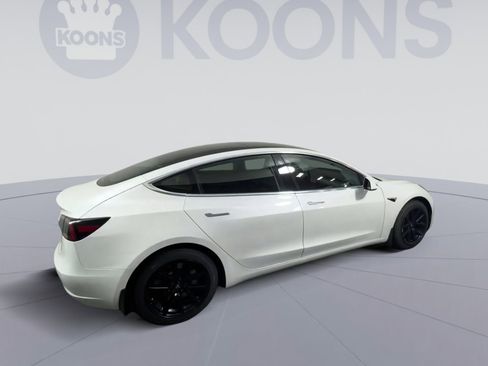Used 2020 Tesla Model 3 Standard Range RWD image 12