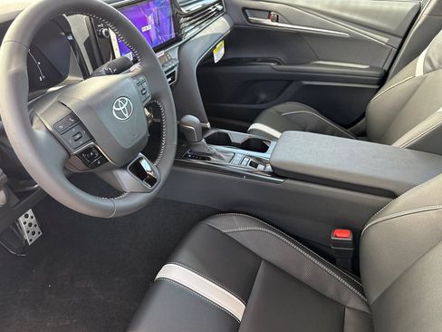 New 2026 Toyota Camry SE FWD image 10