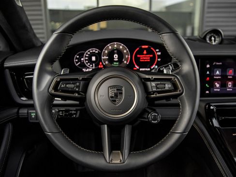 Certified 2026 Porsche Panamera Turbo AWD/4WD image 30