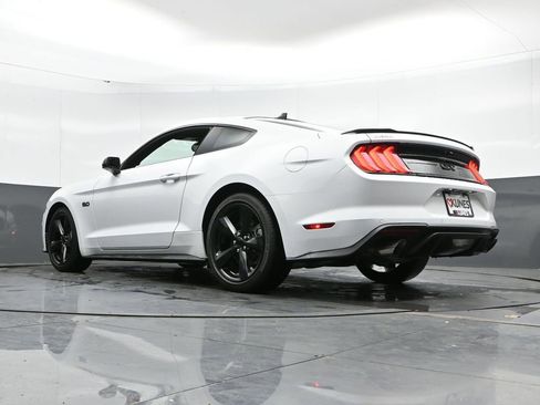 Used 2022 Ford Mustang GT Premium w/ Black Accent Package RWD image 51