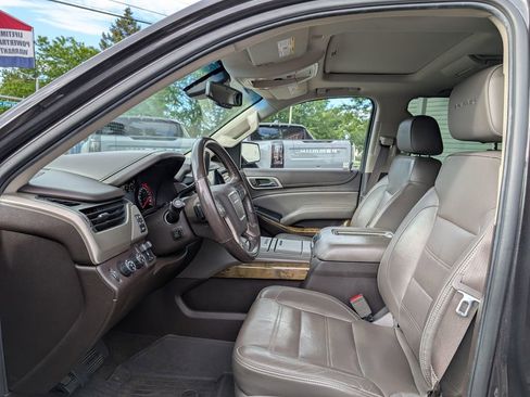 Used 2016 GMC Yukon XL Denali w/ Open Road Package AWD/4WD image 20