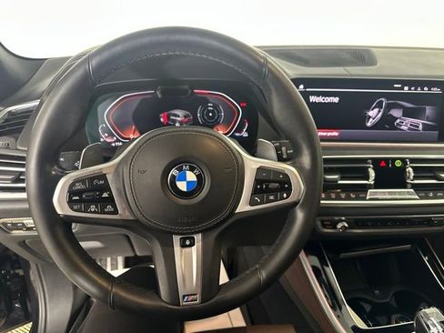 Used 2019 BMW X5 xDrive50i w/ M Sport Package AWD/4WD image 16
