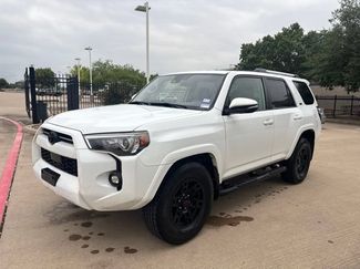 Used 2022 Toyota 4Runner SR5 Premium w/ Moonroof Package RWD video 1