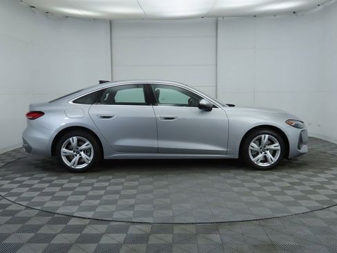 Used 2025 Audi A5 2.0T Premium Plus w/ Premium Plus image 5