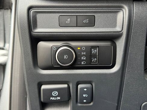 Used 2024 Ford Expedition Max Limited image 18