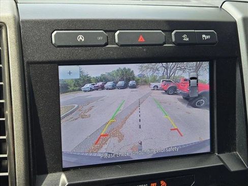 Used 2020 Ford F150 Raptor w/ Equipment Group 801A Mid image 13