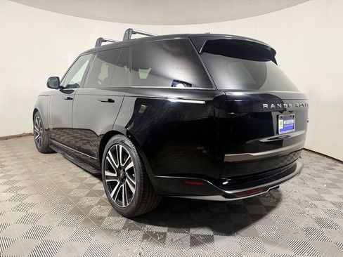 Used 2023 Land Rover Range Rover SE AWD/4WD image 4