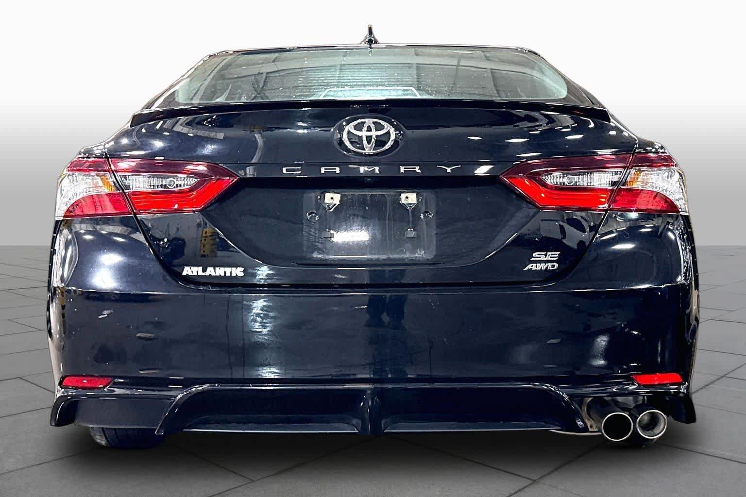 Used 2024 Toyota Camry SE w/ Cold Weather Package AWD/4WD image 5