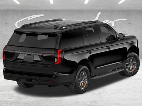 New 2026 Ford Expedition Tremor image 3
