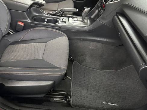 Used 2018 Subaru Crosstrek 2.0i Premium AWD/4WD image 38